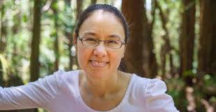 Leila Chambers's Instagram, Twitter & Facebook