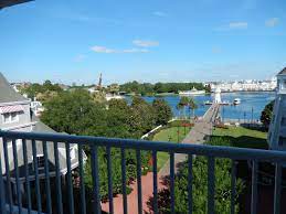 Yc Water View Club Level Room 5175 Yacht Club Disney Yacht Club Resort Beach Club Resort