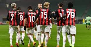أكد إنتر ميلان بطل دوري الدرجة الأولى الإيطالي لكرة القدم اليوم الخميس تعيين سيموني إنزاجي مدربا جديدا لفريقه بناء على عقد لمدة عامين خلفا لسلفه أنطونيو كونتي الذي استقال رغم قيادته الفريق للتتويج. Ù…ÙˆØ¹Ø¯ Ù…Ø¨Ø§Ø±Ø§Ø© Ù„Ø§ØªØ³ÙŠÙˆ Ø¶Ø¯ Ù…ÙŠÙ„Ø§Ù† ÙÙ‰ Ø§Ù„Ø¯ÙˆØ±Ù‰ Ø§Ù„Ø¥ÙŠØ·Ø§Ù„Ù‰ ÙˆØ§Ù„Ù‚Ù†ÙˆØ§Øª Ø§Ù„Ù†Ø§Ù‚Ù„Ø© Ù…ÙˆÙ‚Ø¹ Ø­ØµÙ„ Ø§Ù„Ø§Ø®Ø¨Ø§Ø±ÙŠ