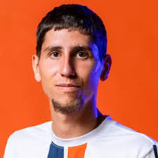 Rodriguez-Alex.jpg?width=400&height=400&mode=crop&anchor=topcenter&format=jpg&quality=80