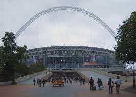 In jenem stadion finden auch die halbfinals und das finale am 11. Wembley Stadion