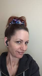 Guuyyyssss!! Did you know scrunchies are back?? Who knew! Calling all 30  something moms. Grab your kids scrunchie and let's be cool again lol Happy  streaming!!