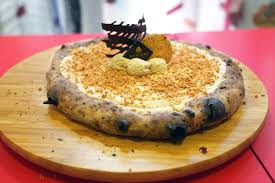 Su come fare l'impasto per la pizza non ho dubbi e condividerò con te la mia ricetta! Lezioni Di Pizza 3 Ricette Per Farla Dolce