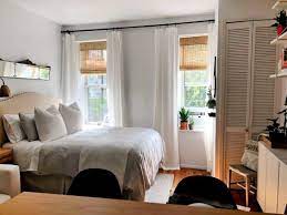 A Tiny 275 Square Foot Nyc Studio Is Packed With Small Space Ideas Small Spaces Small Space Apartment Ideas Home