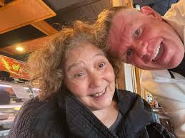 Having Indonesian for dinner! Eets smakelijk 😋