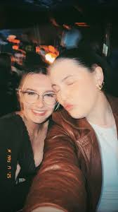 Roommate wanted in Lakeview, Lincoln Park, or Old Town area