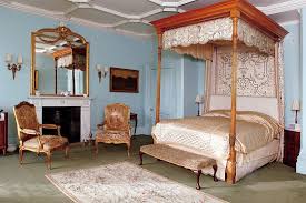 Mercia Is One Of A Group Of Four Linked Bedrooms Running Along The South Side Of The Castle Downton Abbey Decor Highclere Castle Interior Downton Abbey