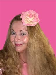 You're Allowed to Miss What Hurt You "Some memories linger not because we  want to return to thém, but because they shaped a part of us. Missing  something doesn't always mean you