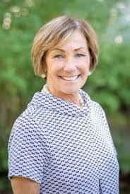 Donna Clinton's Instagram, Twitter & Facebook