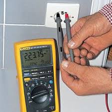 Utiliser Un Multimetre En 2020 Testeur Electrique Electricite Industrielle Tableau Electrique Maison