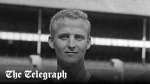 Alex Young, Scottish footballer