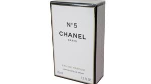 Les parfums chanel, en particulier chanel n ° 5, la marque de coco chanel, varient parmi les produits cosmétiques les plus contrefaits par des vendeurs extérieurs et sur internet. Test Chanel No 5 Eau De Parfum Oko Test