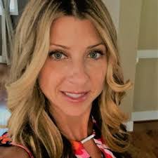 Margaret Crowe's Instagram, Twitter & Facebook