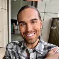 Jade Hildreth's Instagram, Twitter & Facebook