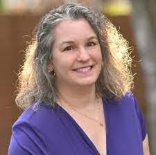 Susanna Baxter's Instagram, Twitter & Facebook