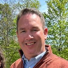 Brett Booher's Instagram, Twitter & Facebook