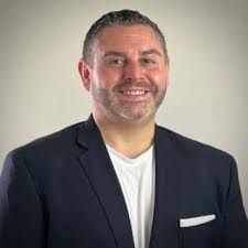 Land Rover Willow Grove Staff