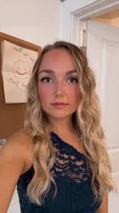 Allison Wicker's Instagram, Twitter & Facebook