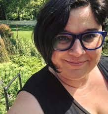 Dennis Thill's Instagram, Twitter & Facebook