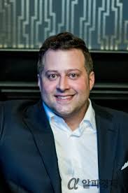 CJ ENM US studio recruits personnel from Amazon and Disney