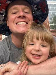 Good Afternoon a few months ago i saw a someone post their business a  massage business in quees if the owner is