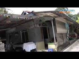 Maklumlah rumah setinggan selalunya sistem perparitan tidak terurus. Last Kampung In Singapore Is This Singapore Pt 1 Youtube