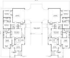 Plan 59816nd Two 3 Bed Units With Shared Porte Cochere And Driveway House Plans Duplex House Plans Family Plan