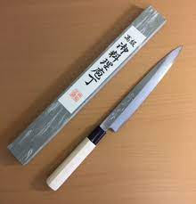 When shopping for kitchen knives, you'll find an immense array of sizes, shapes and materials ranging in price from a few dollars to a few hundred dollars. How To Find The Sharpest Japanese Kitchen Knife Orientalsouls Com