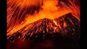 A Mesmerizing Aerial Sight Night Time Lava Flow Creates Nature S Nig Volcano Etna Climates