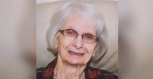 Joyce Holter's Instagram, Twitter & Facebook