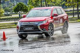 Insyaallah, kelab kereta idaman malaysia akan mengadakan majlis pelancaran secara rasminya pada pertengahan bln nov/dis. Pilihan Keluar Dari Kelompok Mainstream Mitsubishi Outlander 2 0l Ckd Careta