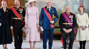¿Cuál es el protocolo de sucesión al trono de Noruega tras la muerte de Harald V?