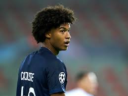 Você está usando um navegador antigo. Usmnt Reportedly Trying To Convince Dual National Defensive Midfielder To File One Time Switch Stars And Stripes Fc