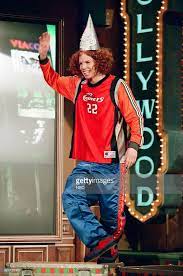 Comedian Carrot Top Performs On December 31 1997 Carrot Top Top Comedians Comedians