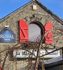 La Maison de L'éclusier - Restaurant de spécialité de fruits de mer et de poissons