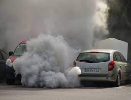 Cea mai mare scădere a emisiilor de carbon ale mașinilor noi înmatriculate din UE a fost raportată în 2020, pe fondul triplării înmatriculărilor de mașini electrice