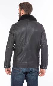 Comme toute matière naturelle, il est susceptible d'évoluer à l'air et à. Cuirs Guignard Lederbekleidung Leder Guignard Mann Jacken