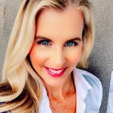 Leah Segarra's Instagram, Twitter & Facebook