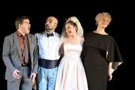 Kredit umožní i stahování neomezenou. Opernhaus Wuppertal Mozarts Die Hochzeit Des Figaro Frisch Modern Witzig Und Absolut Sehenswert Das Opernmagazin