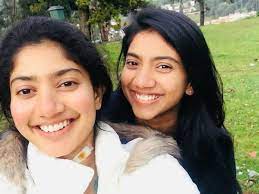 Sai pallavi is amongst the most versatile and talented actress down south.the diva has got beautiful eyes and leaves her fans in all praises by. Sai Pallavi Fairness Brand Sai Pallavi On How Her Sister S Duskier Skin Tone Affected Her She Always Felt That I Was Prettier