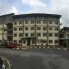 Lepasan kolej komuniti yang berkelayakan dapat meneruskan pengajian peringkat diploma di kolej komuniti, politeknik atau institut pengajian tinggi yang lain. 1