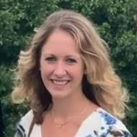 Jeanine Hurley's Instagram, Twitter & Facebook