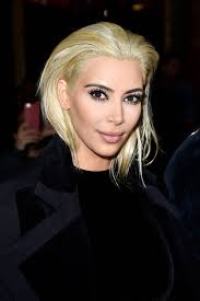 This product tinted them the perfect shade. Blonde Hair Dark Eyebrow Celebrity Trend
