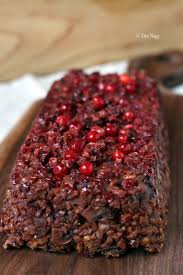 Add the prepared dates and mix everything together. Vegetarian Christmas Cranberry And Pistachio Nut Roast