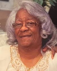 Casandra Kus's Instagram, Twitter & Facebook