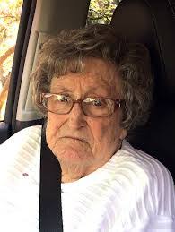 Tracy Shrader's Instagram, Twitter & Facebook