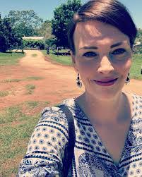 Renee Edge's Instagram, Twitter & Facebook