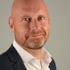 Nottinghamshire based musician and writer peter jones, who has been involved in the music industry performing around the uk and recording his own material since the late 90s. Dr Peter Jones Pgwjones Dr Twitter