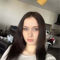 Lorena Vallejo's Instagram, Twitter & Facebook