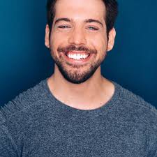 Now you know who's really the queen, deliver the mail, seven hundred thirty  thousand, first week of my sales The haters plot and they watch, lookin'  all pale While I'm